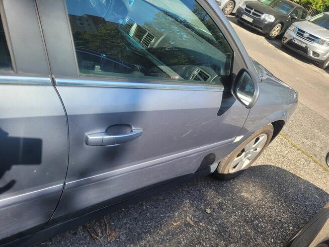 Sprzedam Opel Vectra C kombi 2.2 benzyna 2008 rok Warszawa - zdjęcie 9
