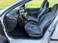 Peugeot 206 1.1 Benzyna 60 KM - film prezentacja - OKAZJA Legionowo - zdjęcie 11