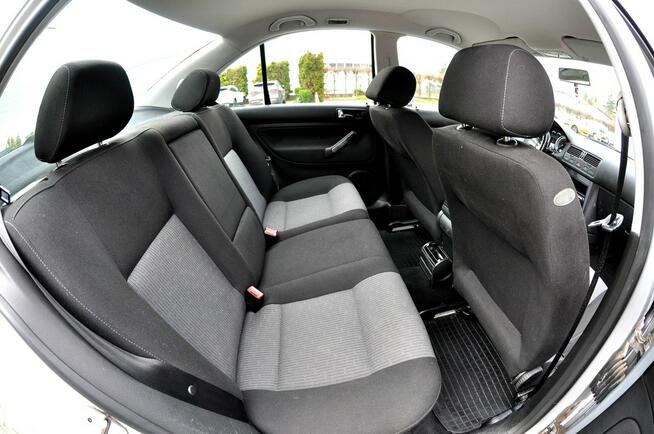 Volkswagen Bora 1.6 105KM Pacific Climatronic Polski Salon Płock - zdjęcie 10