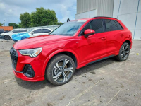 Audi Q3 Premium Plus / S-Line / Quattro