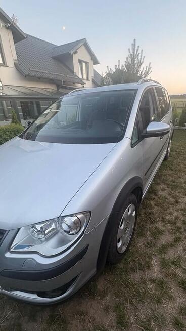 Sprzedam Volkswagen Touran siedmioosobowy 2009 rok Rokocin - zdjęcie 4