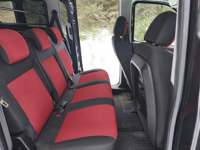 Fiat Doblo 1.6 Diesel Długi 5 Osobowy Klimatronik Tempomat Kłobuck - zdjęcie 11