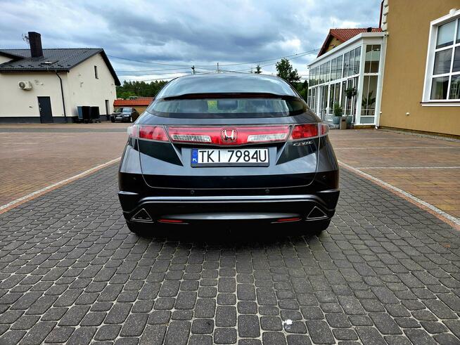 Honda Civic 1.8 140 KM Serwis Bezwypadek Bez Korozji Zagnańsk - zdjęcie 5