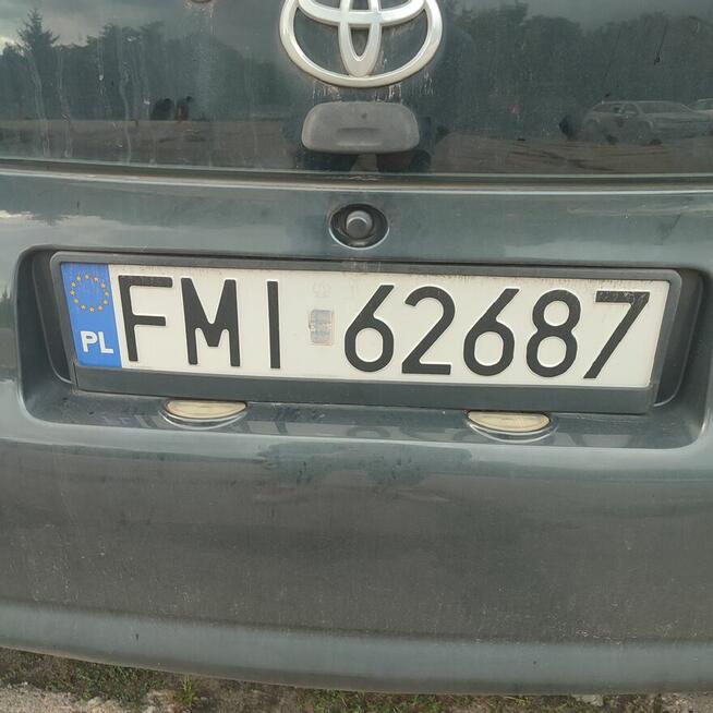 Syndyk sprzeda samochód osobowy Toyota Aygo Jeżyce - zdjęcie 8