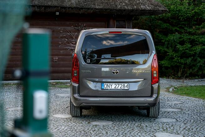 Long 1.2 Family / Serwisowany ASO Toyota / Salon Polska / Bezwypadek Ropczyce - zdjęcie 6