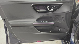 Mercedes C 220 d mHEV AMG ! Z Polskiego Salonu ! Faktura Vat ! Warszawa - zdjęcie 10