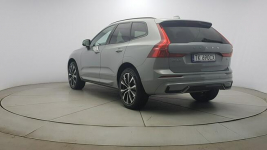 Volvo XC 60 B4 B AWD Plus Dark! Z Polskiego Salonu! Faktura VAT! Warszawa - zdjęcie 5