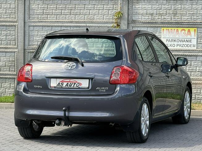 Toyota Auris 1,4D4D 90KM  Premium/Klimatyzacja/Parktronic/Serwis Węgrów - zdjęcie 3