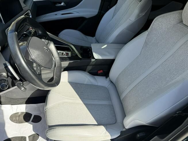 Peugeot 5008 Zadbany z oryginalnym niskim przebiegiem !!! Poznań - zdjęcie 11
