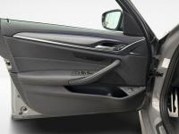BMW 520 2,0 d(190 KM) xDrive + pakiet sportowy M Salon PL F-Vat Warszawa - zdjęcie 10
