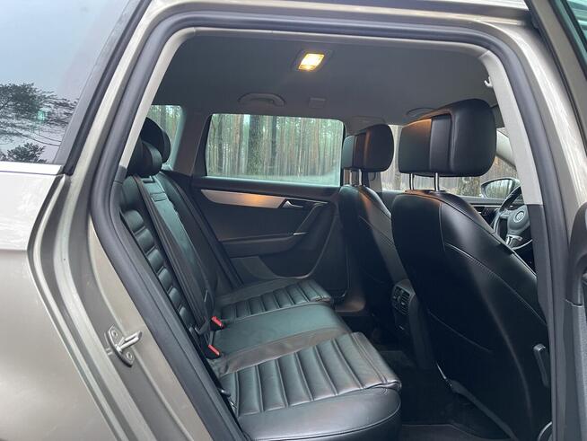 Volkswagen Passat 2.0TDi R-Line DSG Olkusz - zdjęcie 10
