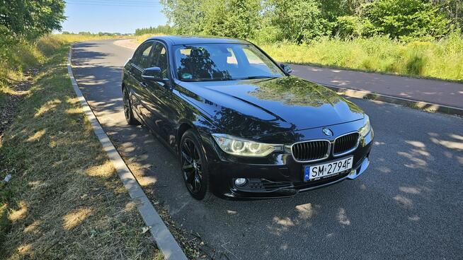 BMW 330D xDrive ładny stan 4x4 sedan Chełm Śląski - zdjęcie 3