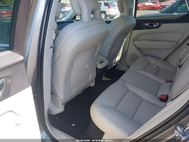 2018 VOLVO XC60 T5 MOMENTUM Sulejówek - zdjęcie 9