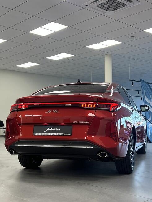 JAC J7 Plus 1.5i 136KM AT - Wyprzedaż! Nowy! za 89.900 PLN Śródmieście - zdjęcie 3