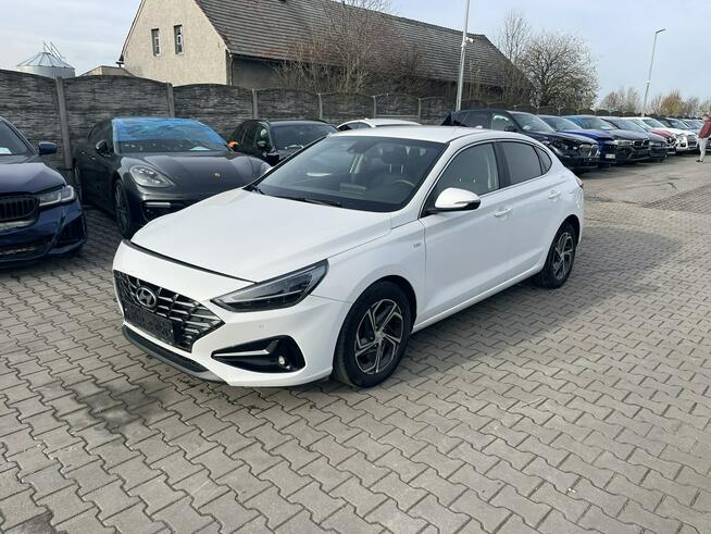 Hyundai i30 Fast back mHEV Kliamtronik Podgrzewanie Kamera LED Gliwice - zdjęcie 2