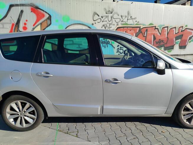 Renault Grand Scenic 2.0 16V 140 CVT Luxe Radom - zdjęcie 3