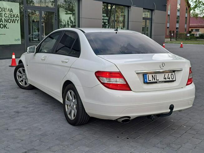 MERCEDES-BENZ Klasa C z 2010 roku Zwoleń - zdjęcie 9