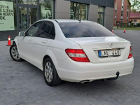 MERCEDES-BENZ Klasa C z 2010 roku Zwoleń - zdjęcie 9