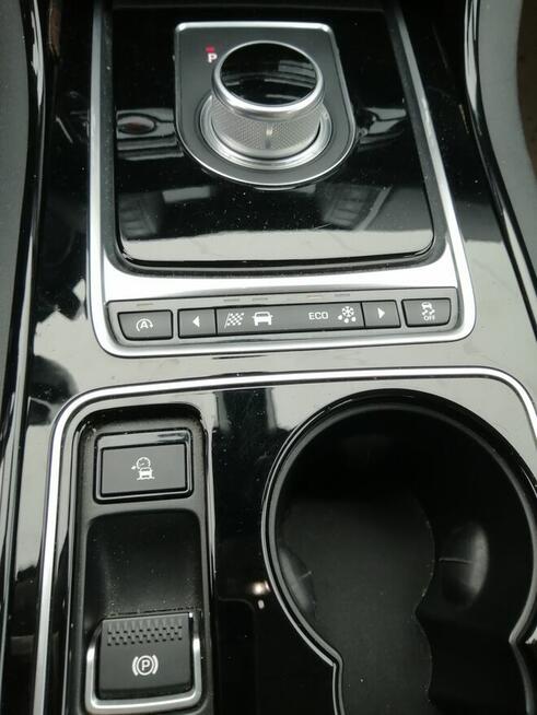 Niezawodny Jaguar XE 2015 rok po wymianie rozrządu Złotoryja - zdjęcie 8