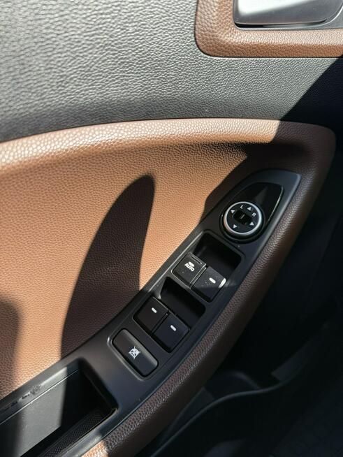 Hyundai i20 1,3 benzyna 85 ps ładny ,świeżo zarejestrowany z Niemiec Bolesławiec - zdjęcie 9