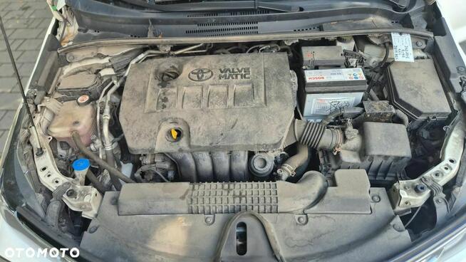 Toyota Corolla 1.6 Active Częstochowa - zdjęcie 6