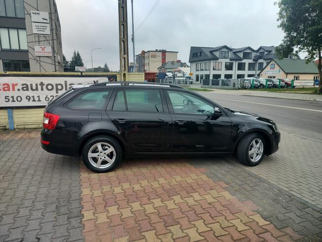 Škoda Octavia 2.0 TDi 150KM Klimatronic Navi Łuków - zdjęcie 3