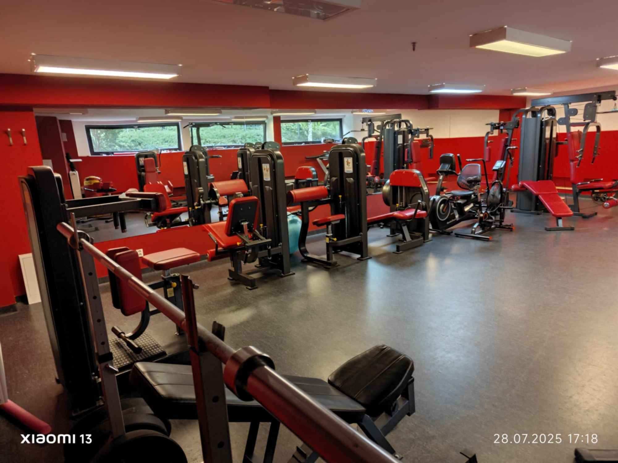 Wynajmę lokal biurowo-użytkowy na Ołtaszynie Krzyki - zdjęcie 3