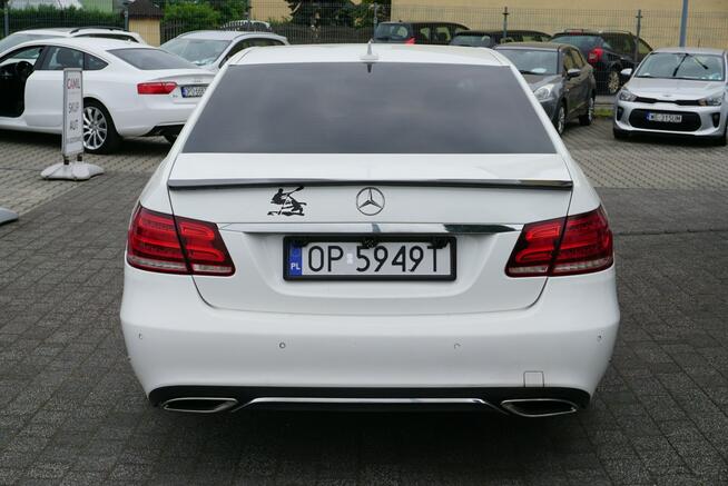 Mercedes E 220 polski salon Opole - zdjęcie 6