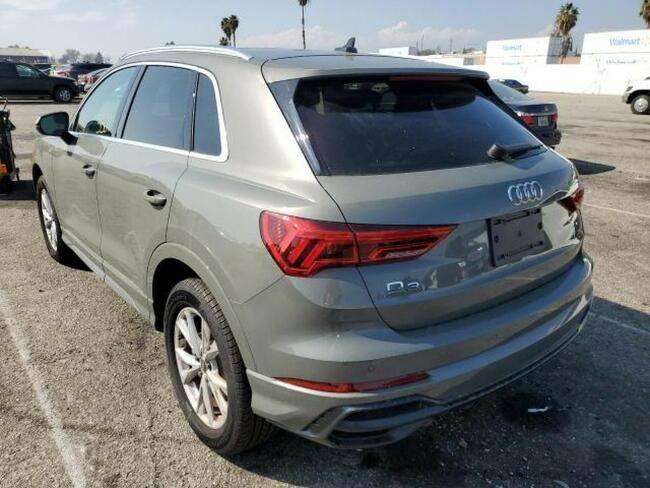 Audi Q3 2022, 2.0L, 4x4, PREMIUM S LINE 45, od ubezpieczalni Sulejówek - zdjęcie 3