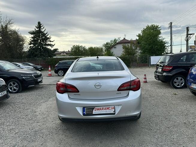 Opel Astra 1.6 CDTI 110KM/Nawigacja/Zamiana/Kredyt/Pakiet VIP Gwarant Warszawa - zdjęcie 8