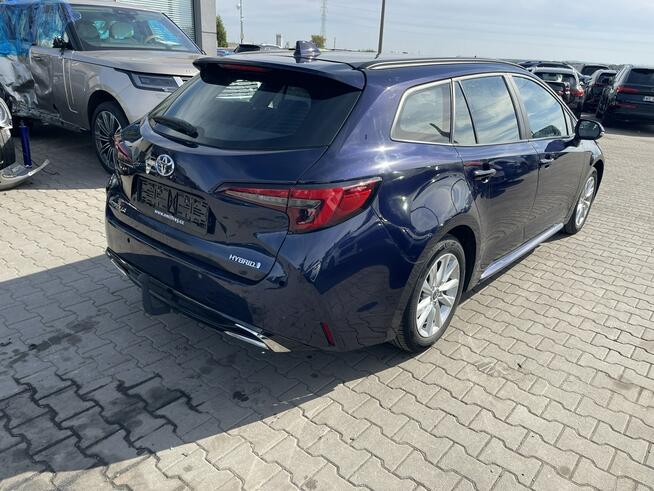 Toyota Corolla Comfort Hybryda Automat Kamera Podgrzewanie HAK Gliwice - zdjęcie 3