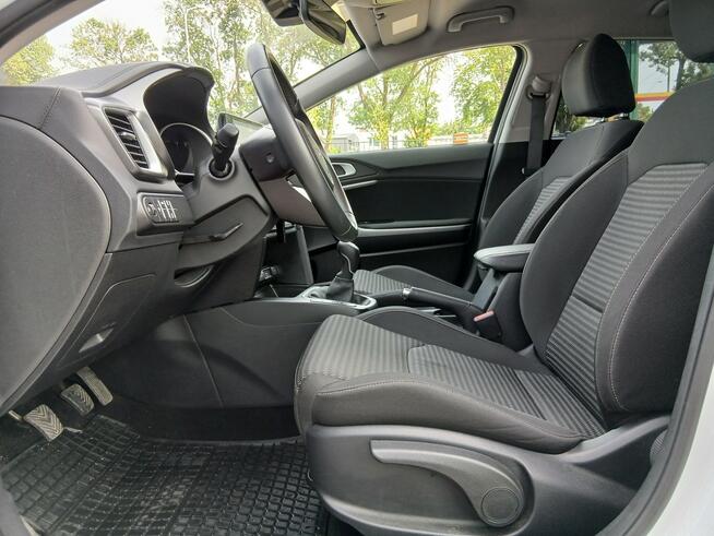 Kia Nowy Ceed 1.5 T-GDI 160 KM 6MT WersjaM SalonPL Gwarancja2031 FV23% Łódź - zdjęcie 10