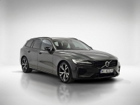 Volvo V60 B4 D Plus Dark aut ! Z Polskiego Salonu ! Faktura VAT ! Warszawa - zdjęcie 7