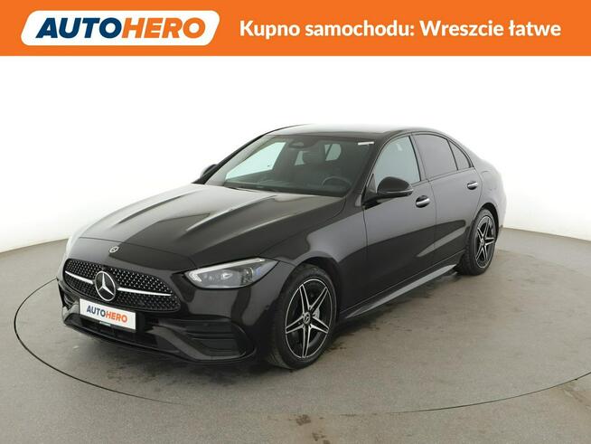 Mercedes C 300 PHEV full LED skóra/alcantara panorama navi kamery Warszawa - zdjęcie 1