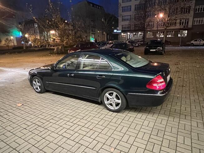 Mercedes W211 2.2CDI E klasa sedan Katowice - zdjęcie 6