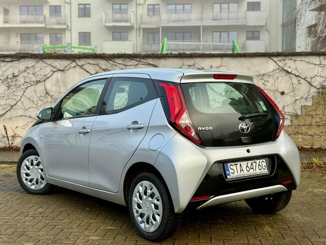 Toyota Aygo Tarnowskie Góry - zdjęcie 3