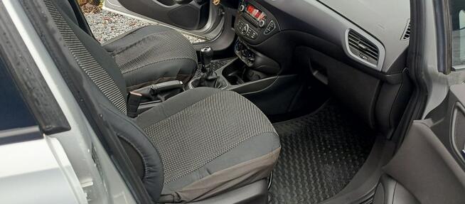 Opel Corsa 1.4 GAZ Dąbrowa Górnicza - zdjęcie 8
