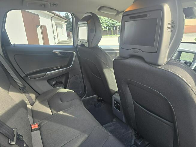 Volvo XC 60 2,0diesel Navigacja,DVD,Automat,Serwis,Zarejestrowany Kutno - zdjęcie 9
