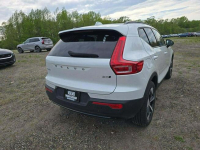 Volvo XC 40 Dark Theme / AWD / niski przebieg Tarnów - zdjęcie 4