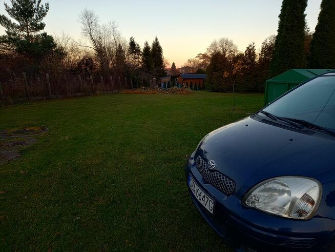 Toyota Yaris Poręba - zdjęcie 3