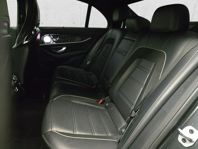 Mercedes E 63 AMG Komorniki - zdjęcie 12