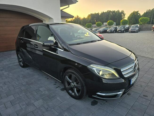 Mercedes B 180 Automat | Xenon | Tempomat | Zadbany Żarki - zdjęcie 3