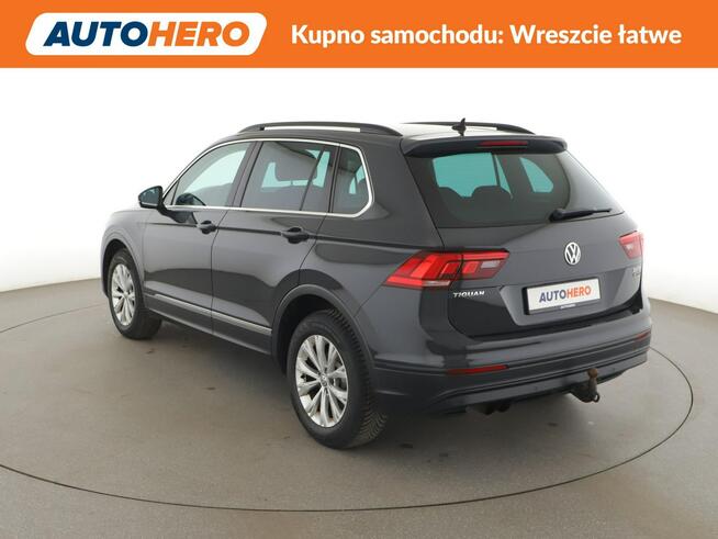 Volkswagen Tiguan 180KM automat 4Motion climatronic tempomat PDC Warszawa - zdjęcie 4