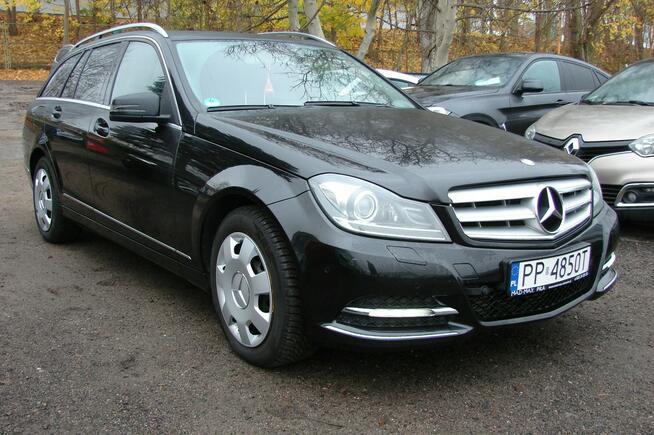 Mercedes C 220 2,2 CDi Piła - zdjęcie 3