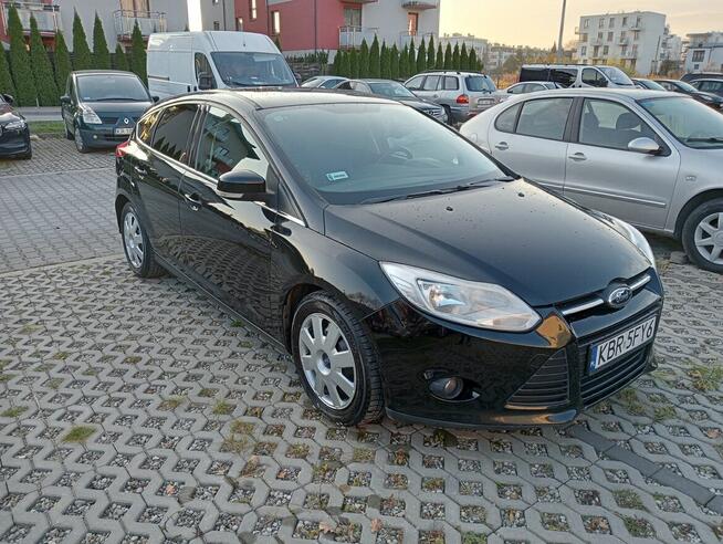 Śliczny! Ford Focus 1.6 TDCi DPF Start-Stopp-System Ambiente Kraków - zdjęcie 8