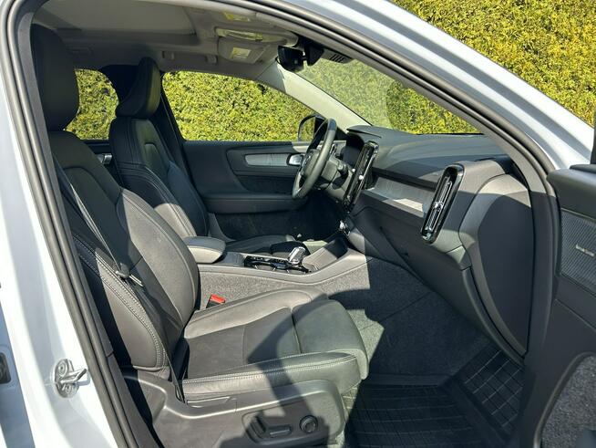 Volvo XC 40 XC40 B5 AWD R-Design Tarnów - zdjęcie 8