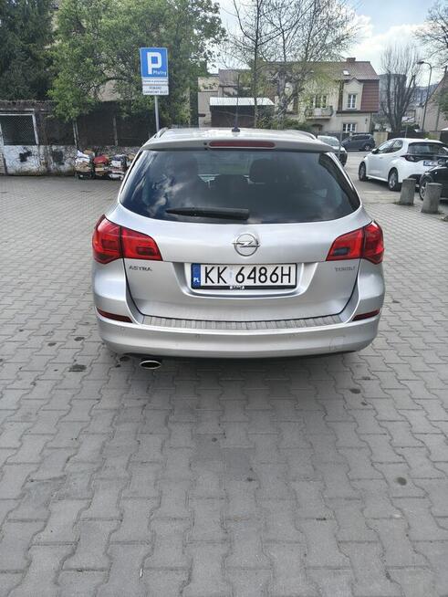 Opel Astra J 1.4 turbo Sports Tourer kombi Rok 2012 19500zł Kraków - zdjęcie 4