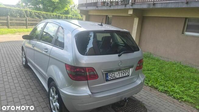 Mercedes-Benz Klasa B 200 Ruda Śląska - zdjęcie 8