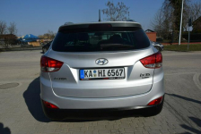 Hyundai ix35 2.0D Klimatronik/ 2 KPL KÓŁ/ Grzane Fotele/ Sprowadzony Majdan Sieniawski - zdjęcie 12