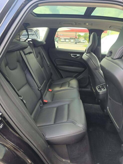 Volvo XC 60 INSCRIPTION / AWD / B5 / niski przebieg Cieszyn - zdjęcie 7